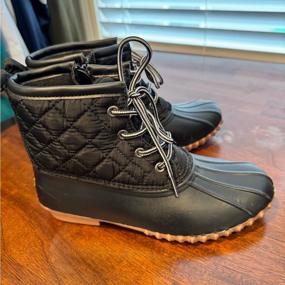 NWT Crown Vintage Hally Duck Boots Size 7 - Picture 4 of 7